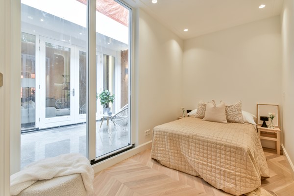 Medium property photo - Kanaalstraat 151H, 1054 XD Amsterdam